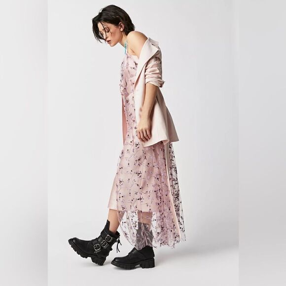 New Free People x Intimately Banu Embroidered Slip - Picture 8 of 8